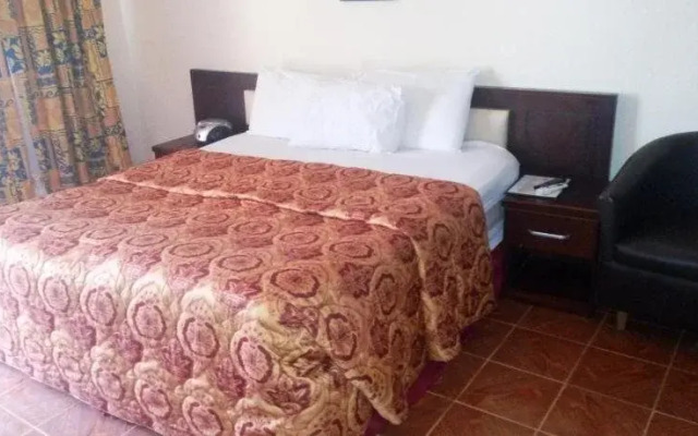 Leisure Hotel