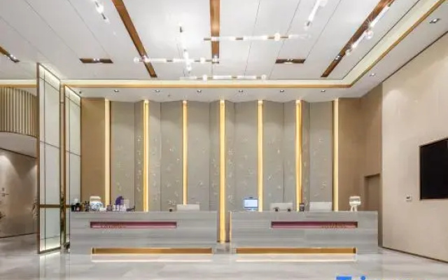 Lavande Hotel (Yantai Jinshatan Seaside Bathing Beach Branch Store)