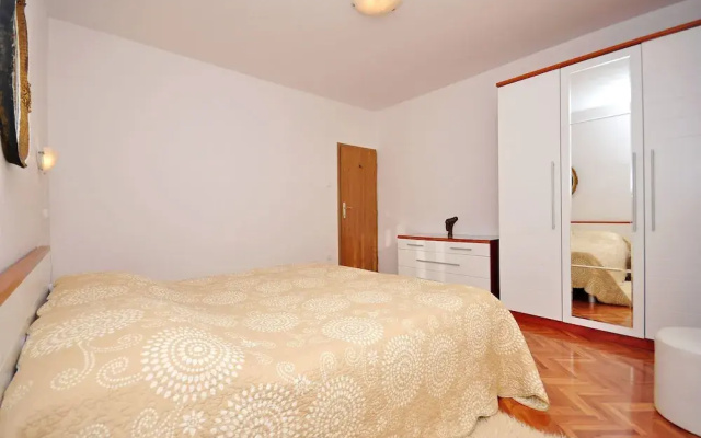Apartments Iva
