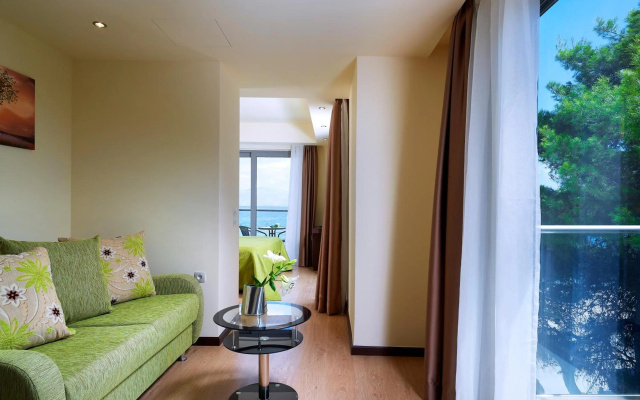 Arion Hotel