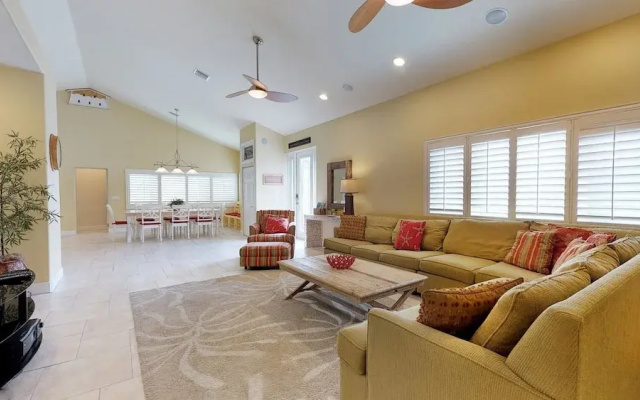 AMI Beach House Apartment 6