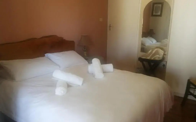 Bonani B & B