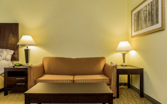 HOLIDAY INN EXP STES HAMBURG by IHG