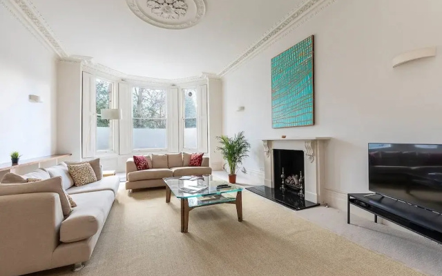 Gorgeous 2-bed Flat in Kensington