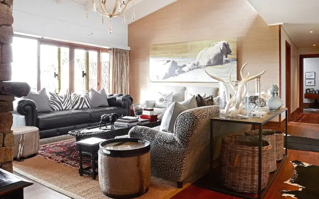 Ecca Lodge