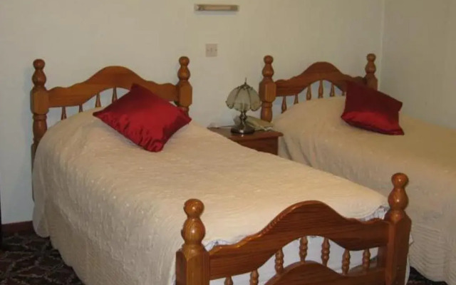 Woodlands Hotel and Restaurant
