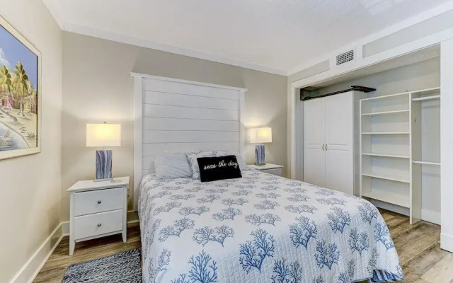 Island South by Distinctive Beach Rentals