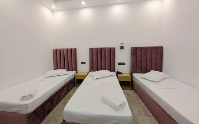 Kings Grand Hotel