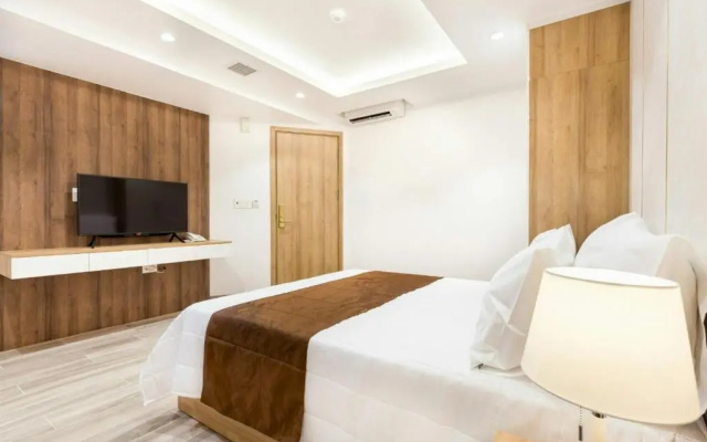Saki Aparthotel
