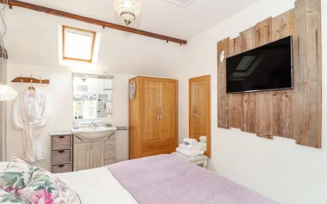 Meadowview Cottage