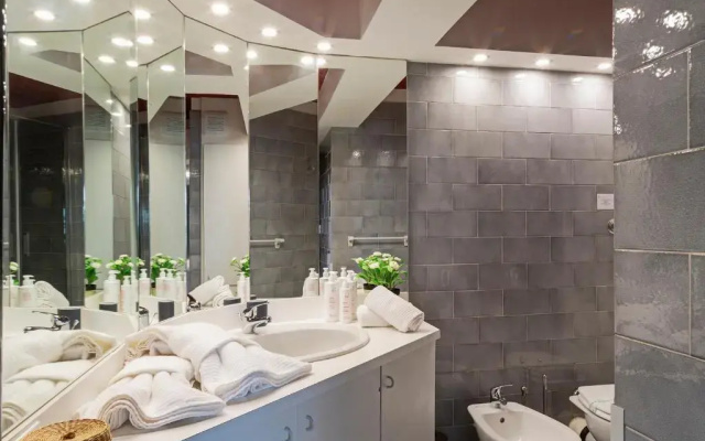 Luxury apartment in the heart of Genoa