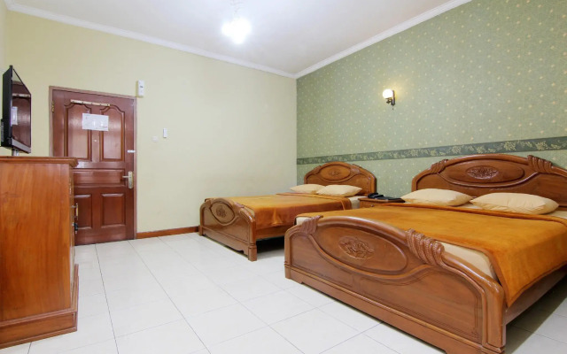 Lingga Hotel