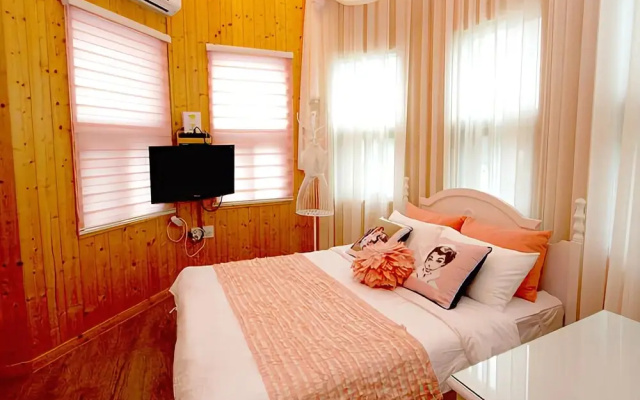 Taean Pension 1830