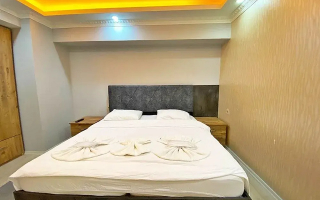 Big Life Hotel