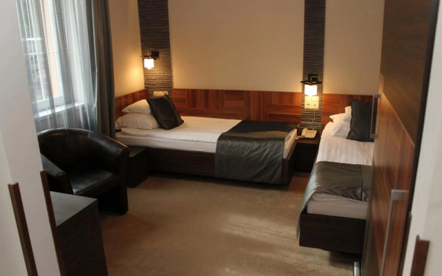 Lévay Villa Hotel