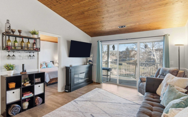 Branson Breeze Escape