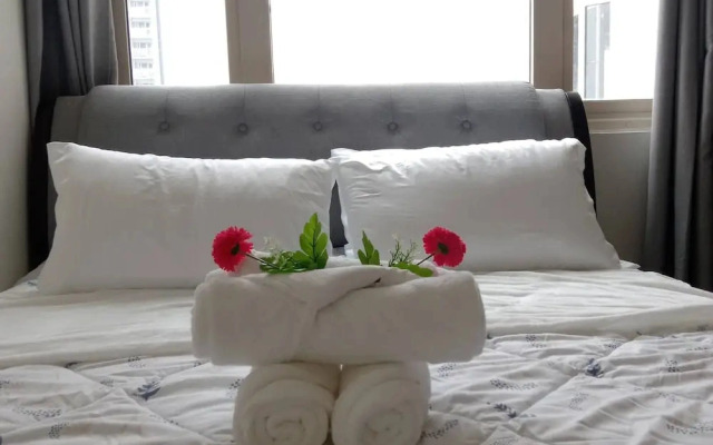 Luxurious Bayview 2BR Near MOA Picc CCP Free Wifi