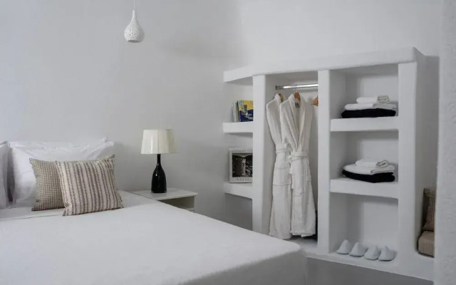 White Dream Suites