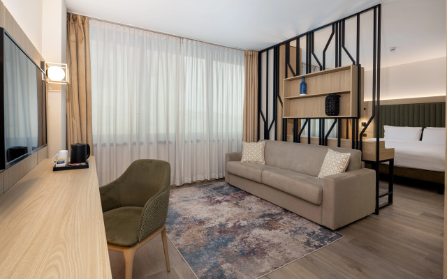 Holiday Inn Naples by IHG