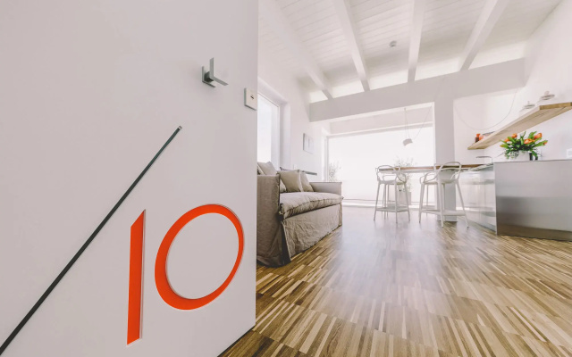 Suite 10 - Home, Design & Spa
