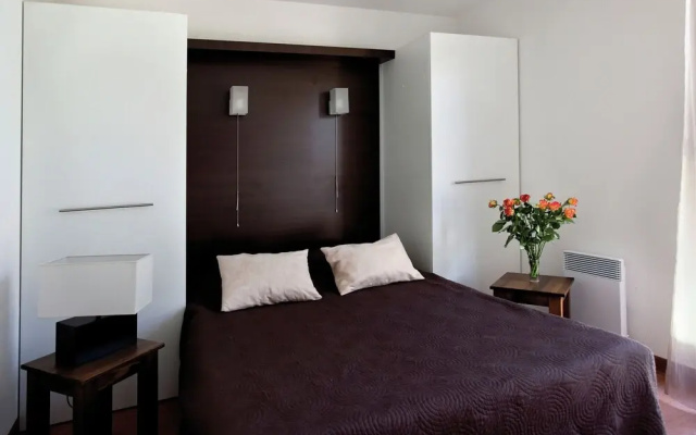 Neat Apartment With a Bbq, Near Montréal du Gers