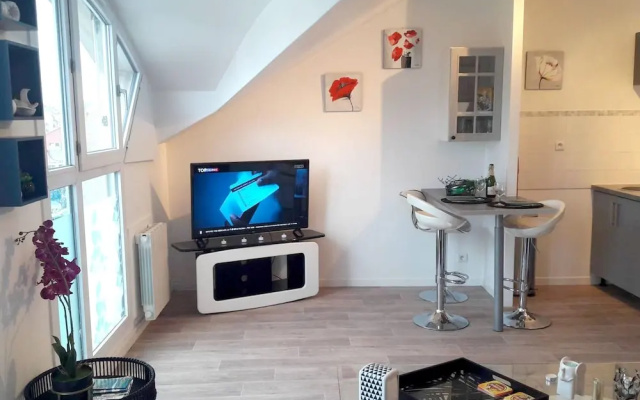 Studio in Compiègne, With Wifi