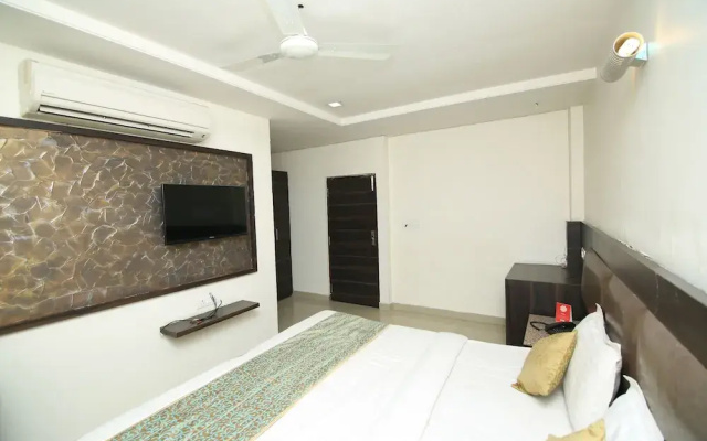 OYO Rooms 012 Ghadi Chowk Supela