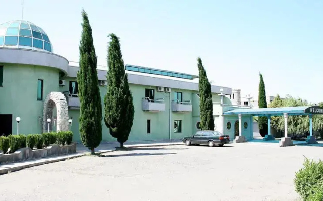 Hotel Meridian
