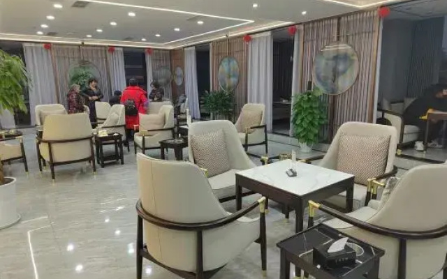 Vienna International Hotel Neijiang North Railway Station Wanda Plaza