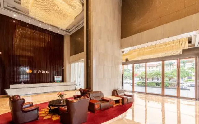 Baihe Hotel (Foshan Lecong Tianyoucheng)