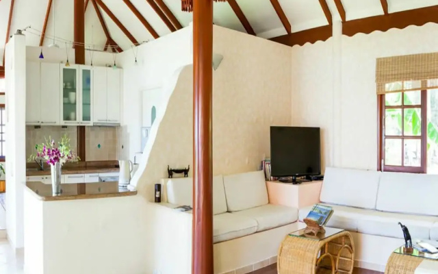 4 Bedroom Beach Front Villa Sea Breeze SDV229B-By Samui Dream Villas