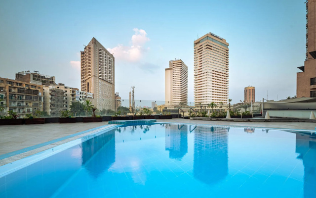 Отель Pyramisa Suites Hotel Cairo