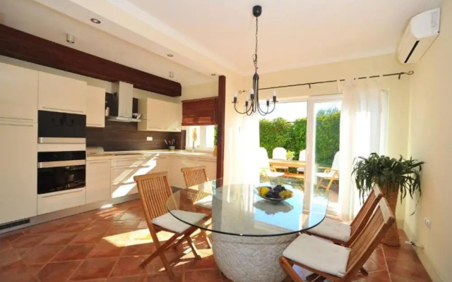 Holiday Home Mirta