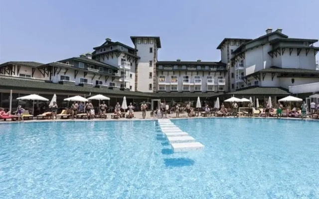 Febeach Resort Spa (*****)