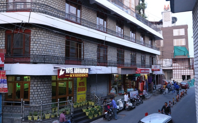 Hotel Abhinandan