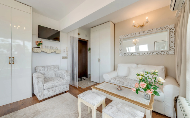 Luxury and Sunny Studio With a View in TOP Centre