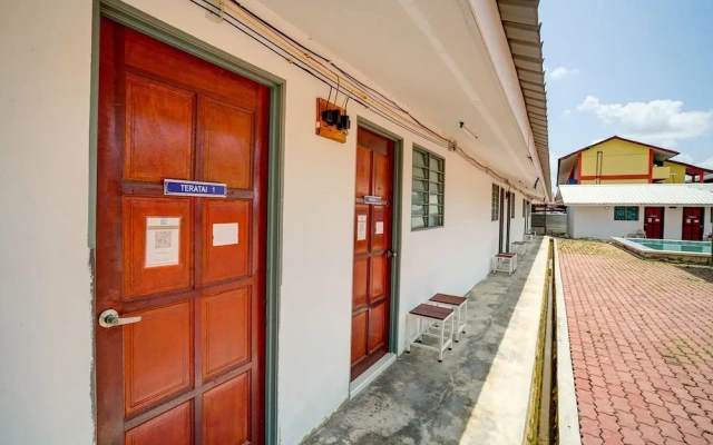 Capital O 90423 Teratai Chalet