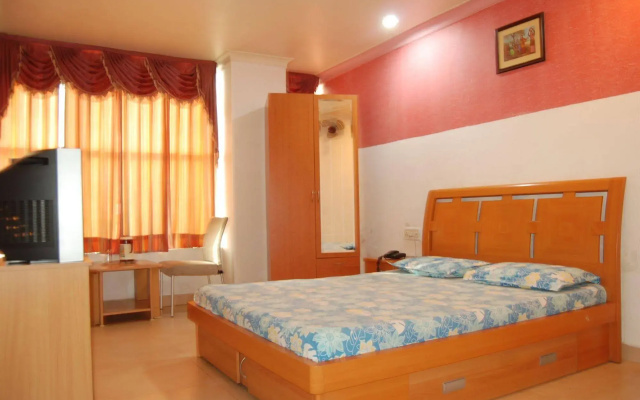 Hotel Teg Royal