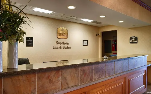 Holiday Inn Express Toledo West - Napoleon by IHG