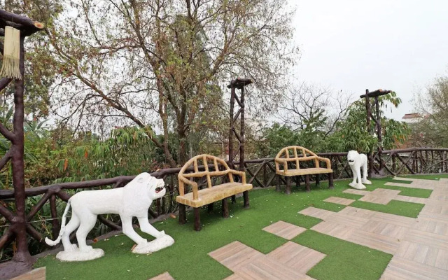 Sparsh Hotel And Resort by OYO Rooms