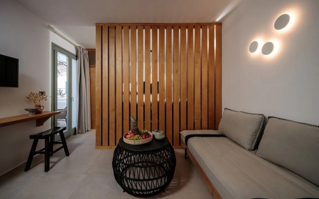 Makava Suites Naxos
