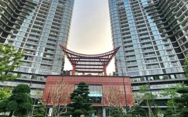 Landmark Ecopark by Emily in Town