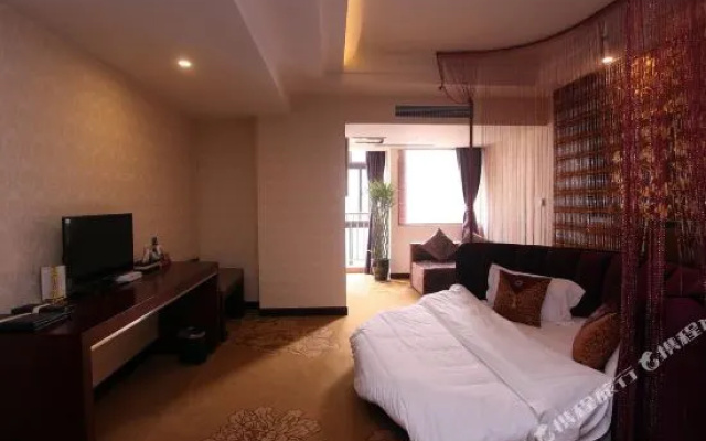 Renhao Celebrity Hotel (Wenjiang South Xun Avenue Subway Station)