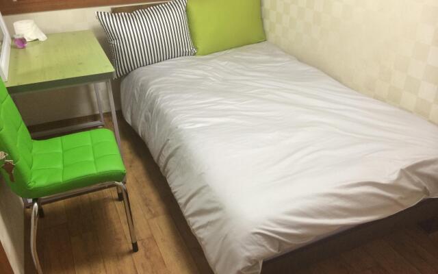 Отель Rising Star Guesthouse Yongsan комната для гостей