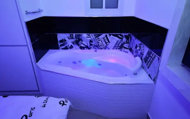 Ariel Luxury Suite