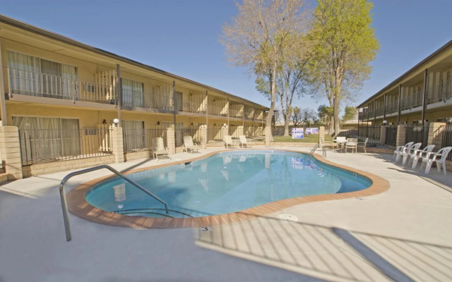 Menifee Inn