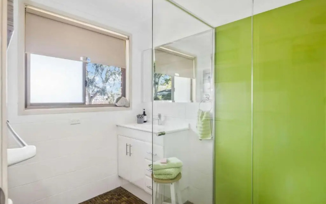 Narrawallee Retreat