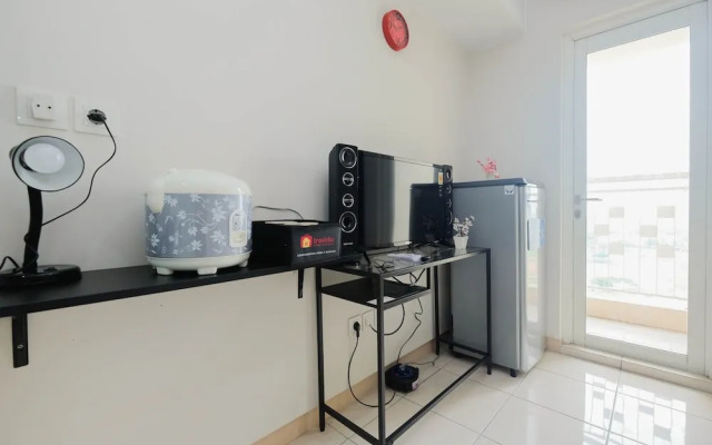 Stylish and Posh Studio Springlake Summarecon Bekasi Apartment