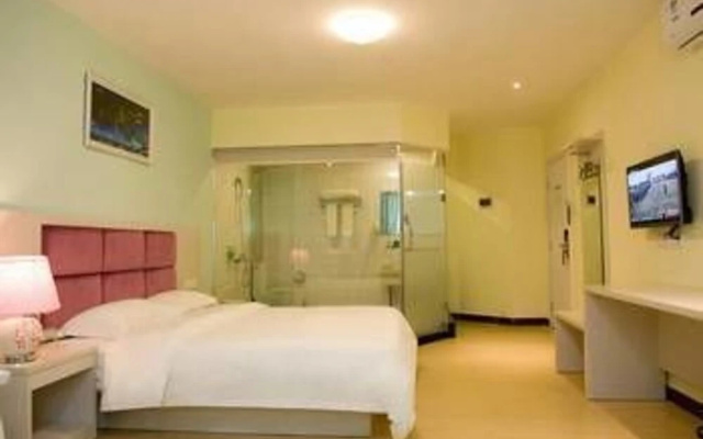 Huirong International Hotel