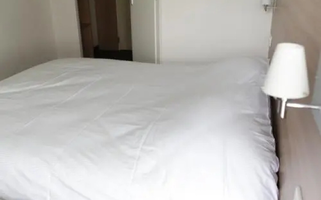 Brit Hotel Rouen Sud  Val-de-Reuil